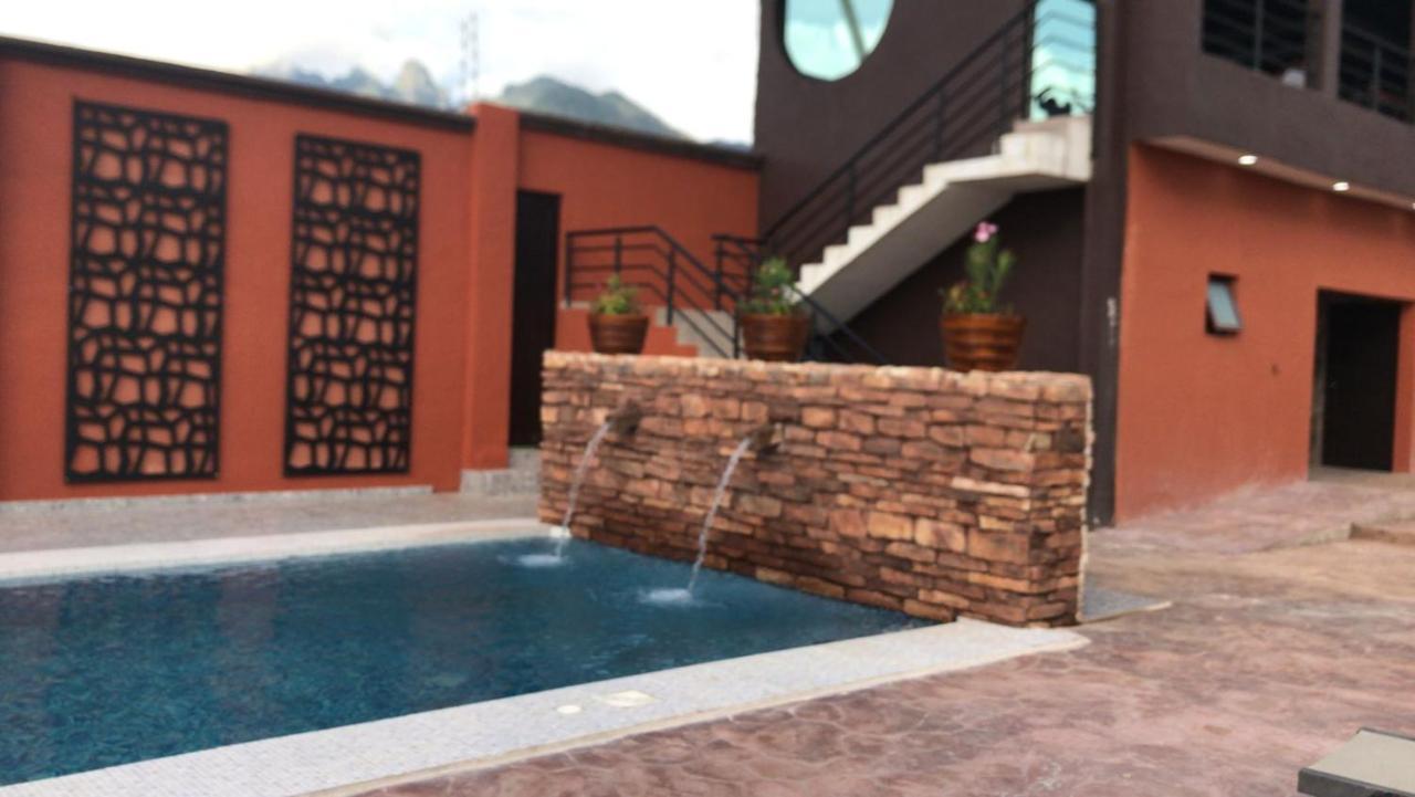 Casa Naiyari Hotel เตปิก ภายนอก รูปภาพ