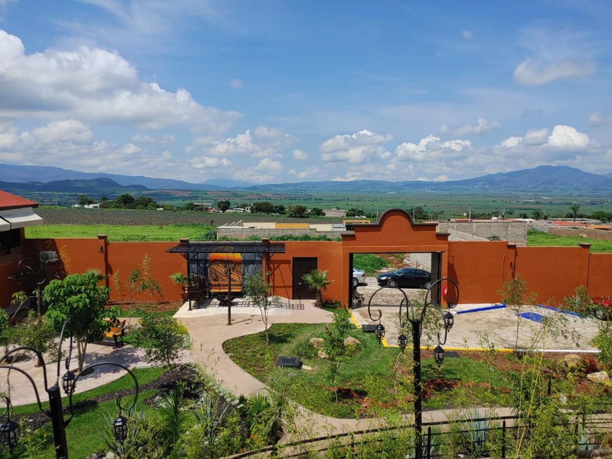 Casa Naiyari Hotel เตปิก ภายนอก รูปภาพ